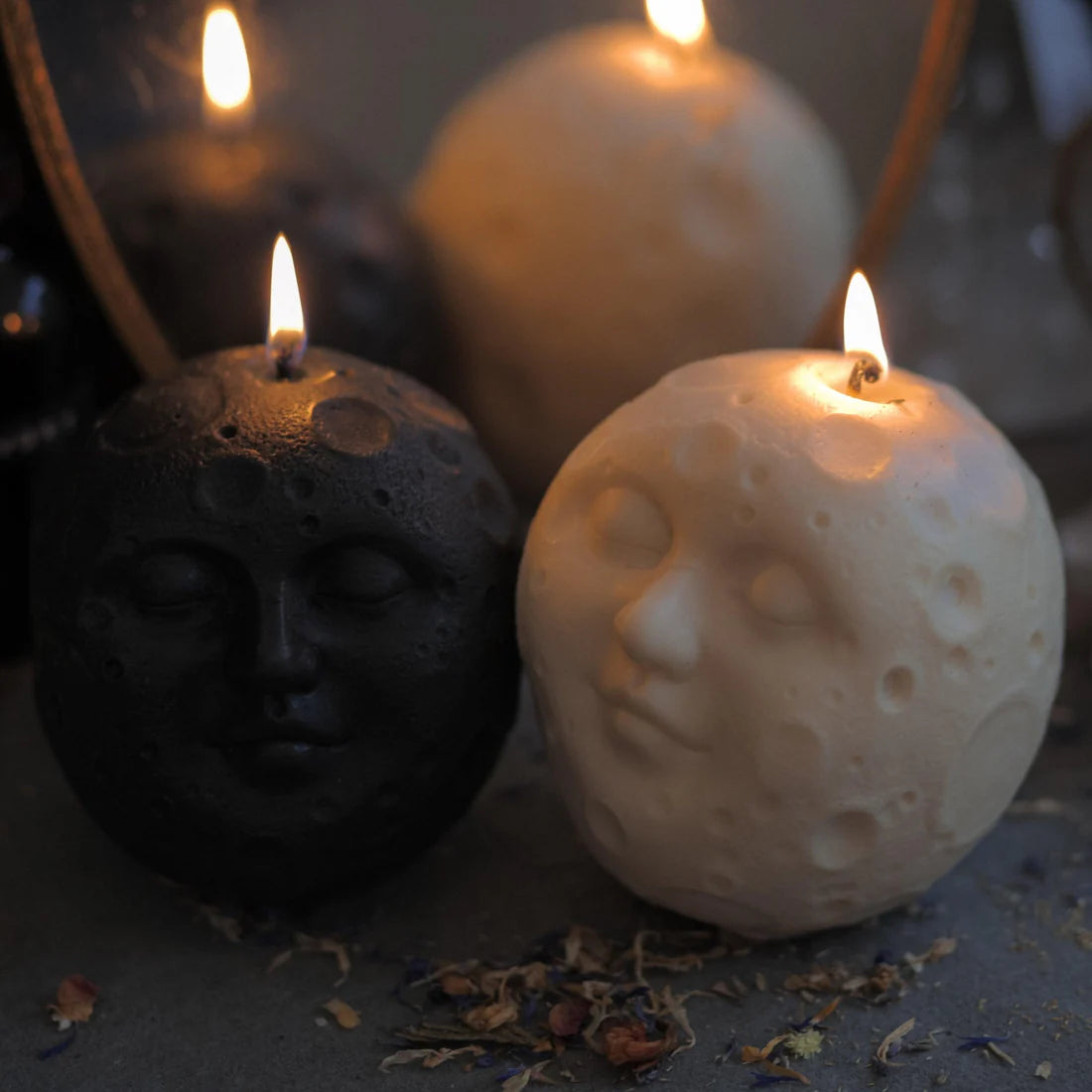 Full Moon Candle - Witch in the Woods