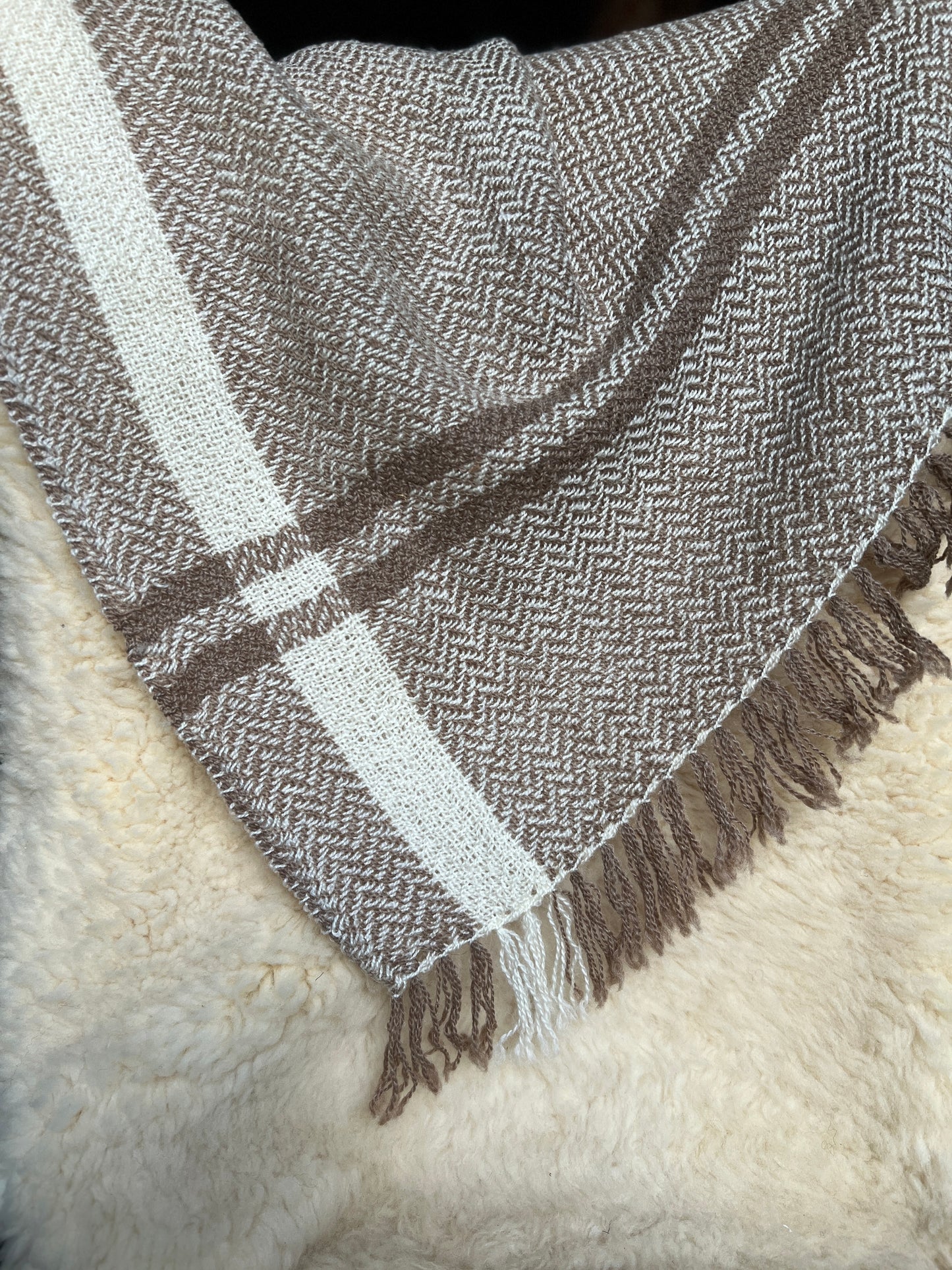 Romney and Merino Blend Throw Blanket - Ace 'n the Hole Romney Ranch