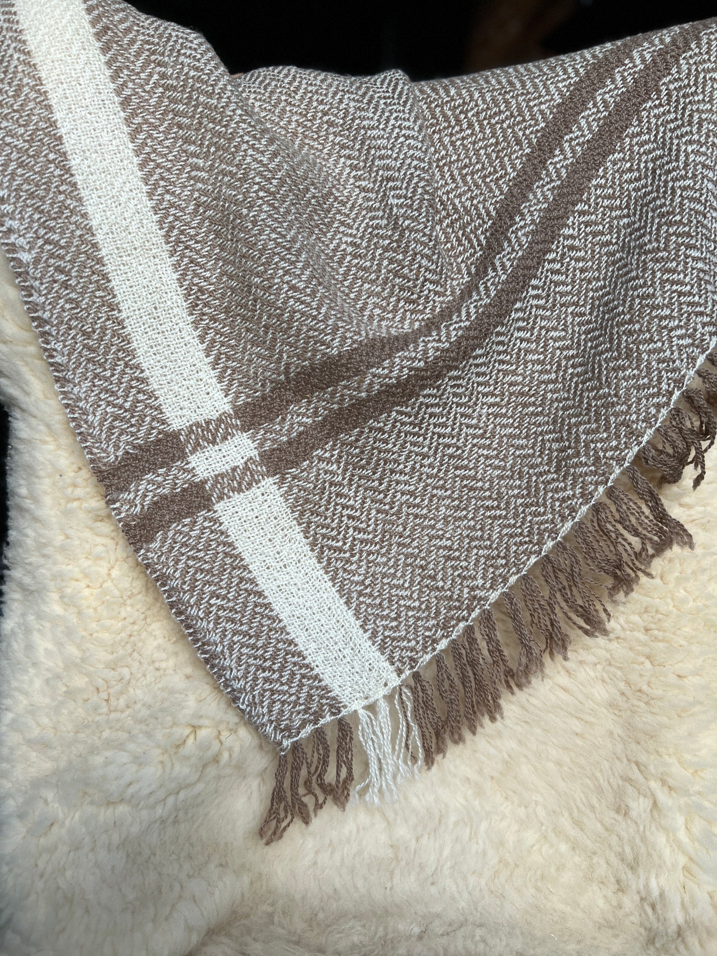 Romney and Merino Blend Throw Blanket - Ace 'n the Hole Romney Ranch