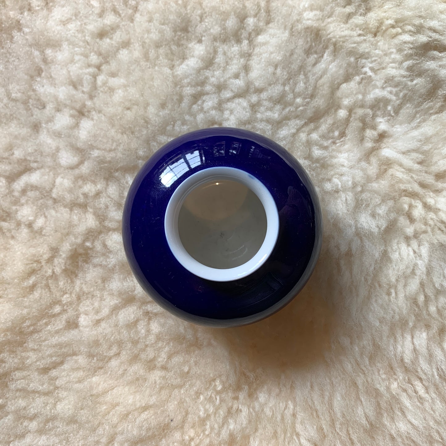 Glossy Porcelain Mini Apple Vase