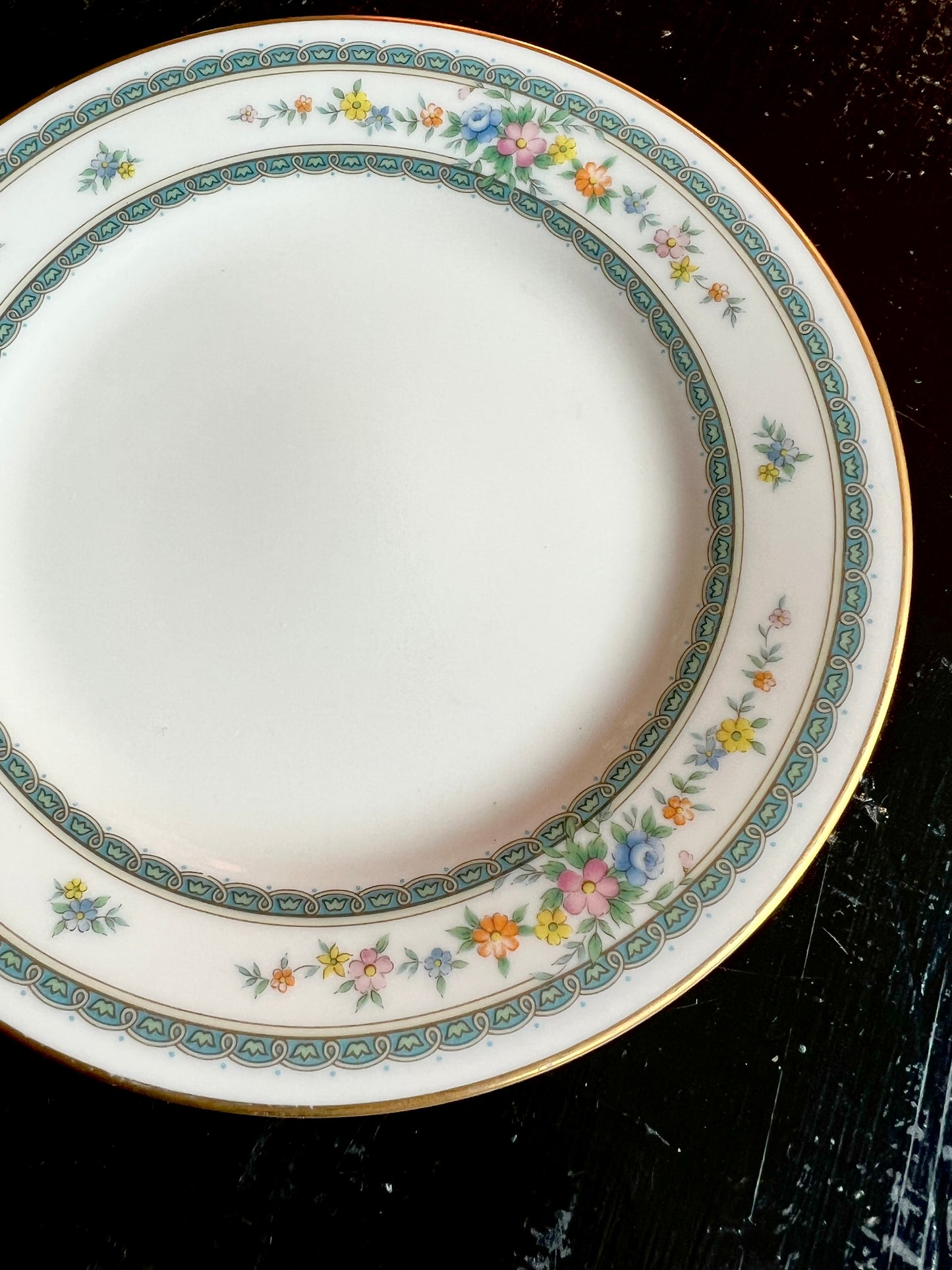 Amenity by Noritake Bread & Butter Plates - Set of 4 - Vintage Fine China Dessert Plates