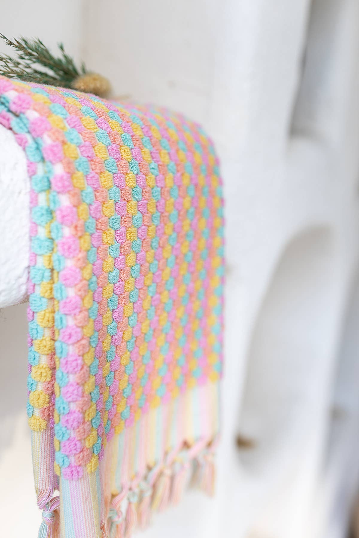Bubble Hand-loomed Turkish Hand Towel - Pink & Green