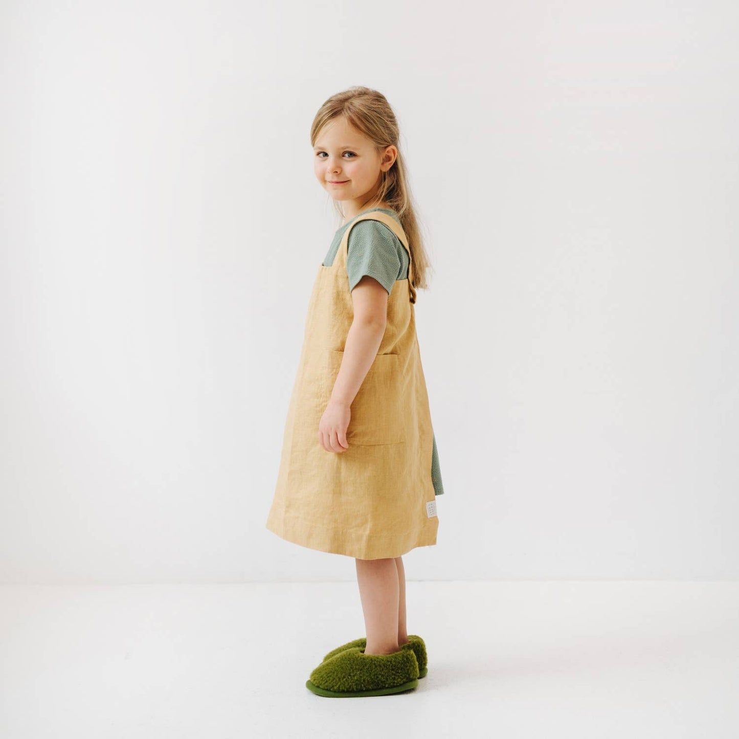 Kids Linen Pinafore Apron - Honey / 3-4 years