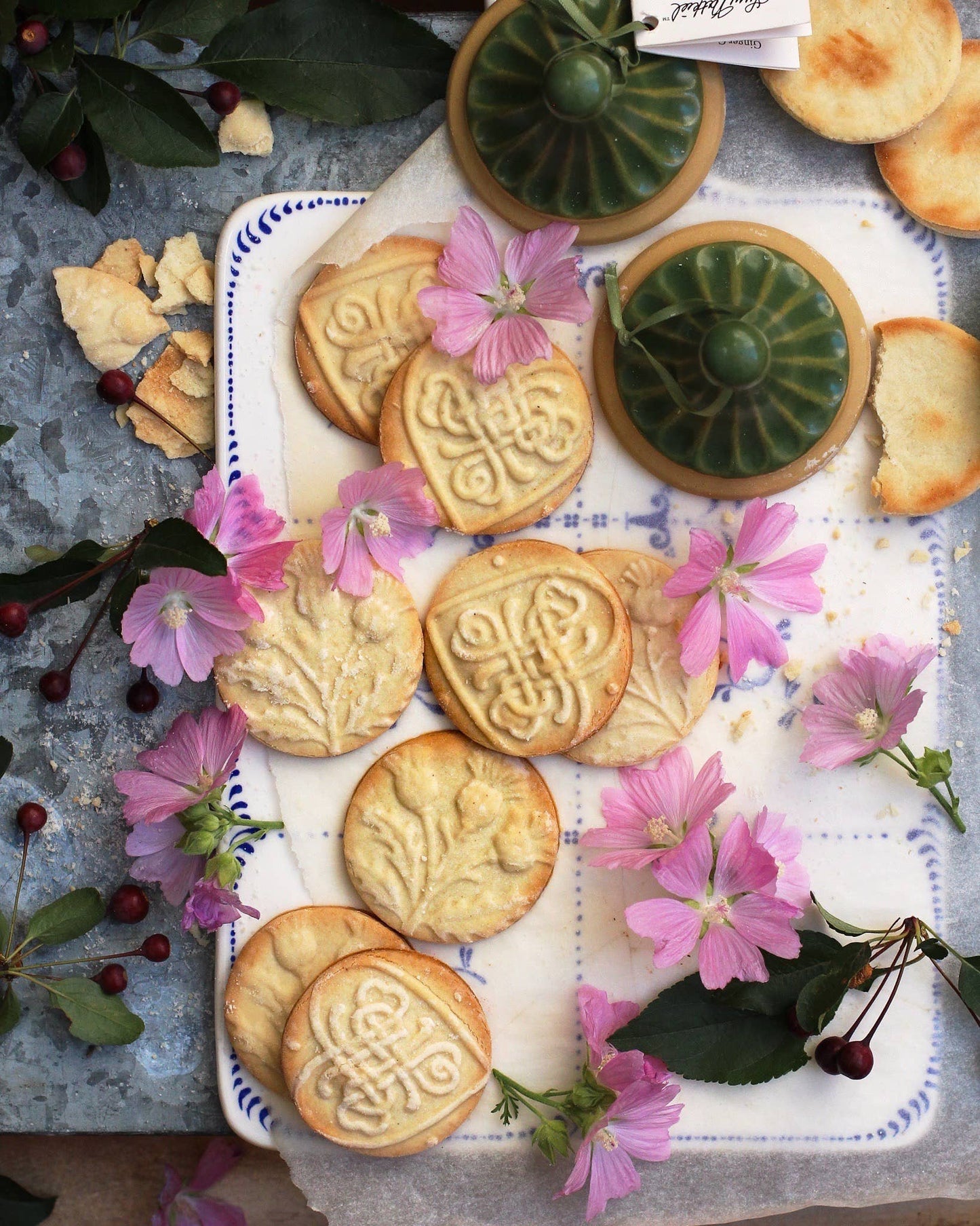 Stoneware Ceramic Cookie Stamp - Woodland Flowers