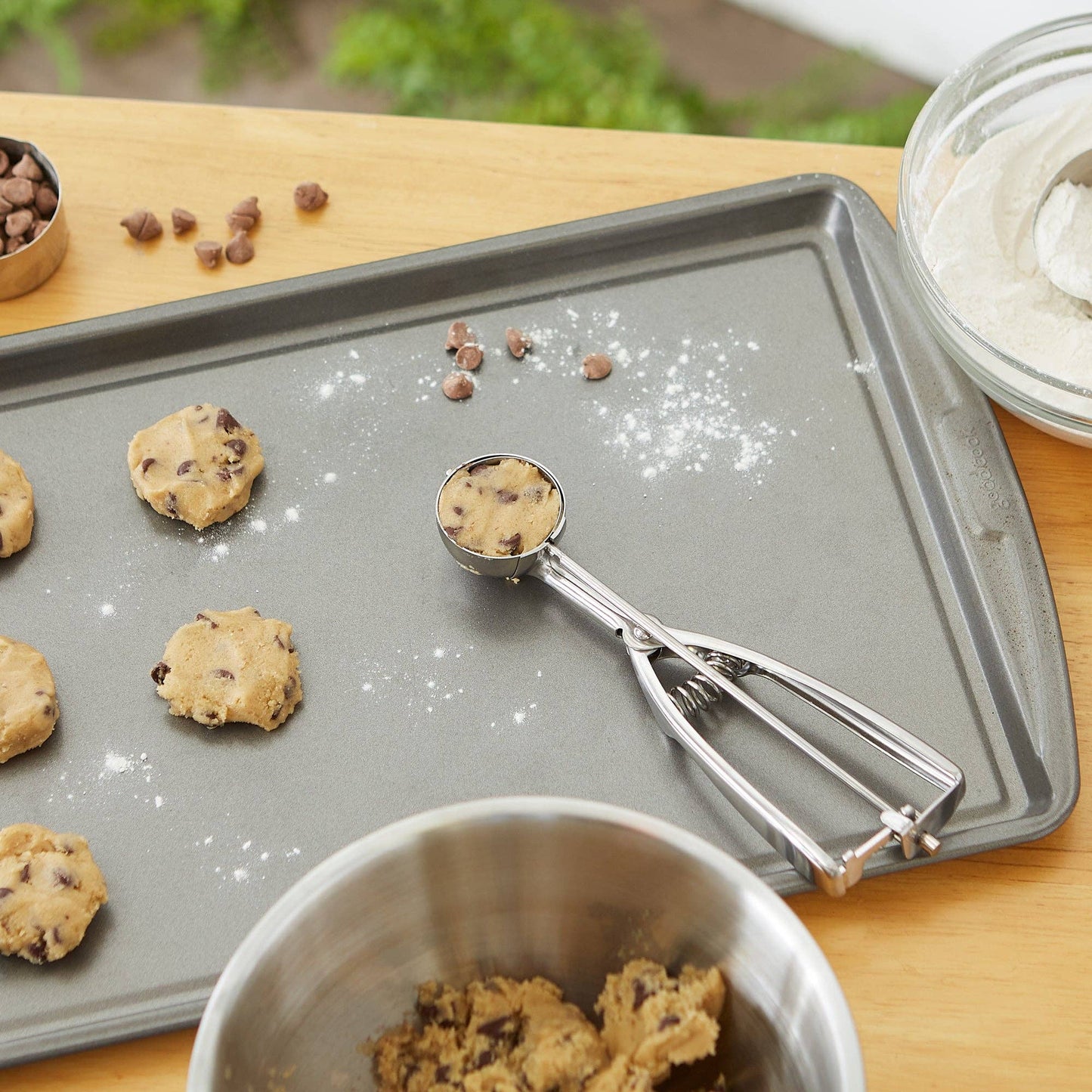 Stainless Steel Spring Scoop - 1.75" - Cookie Scoop