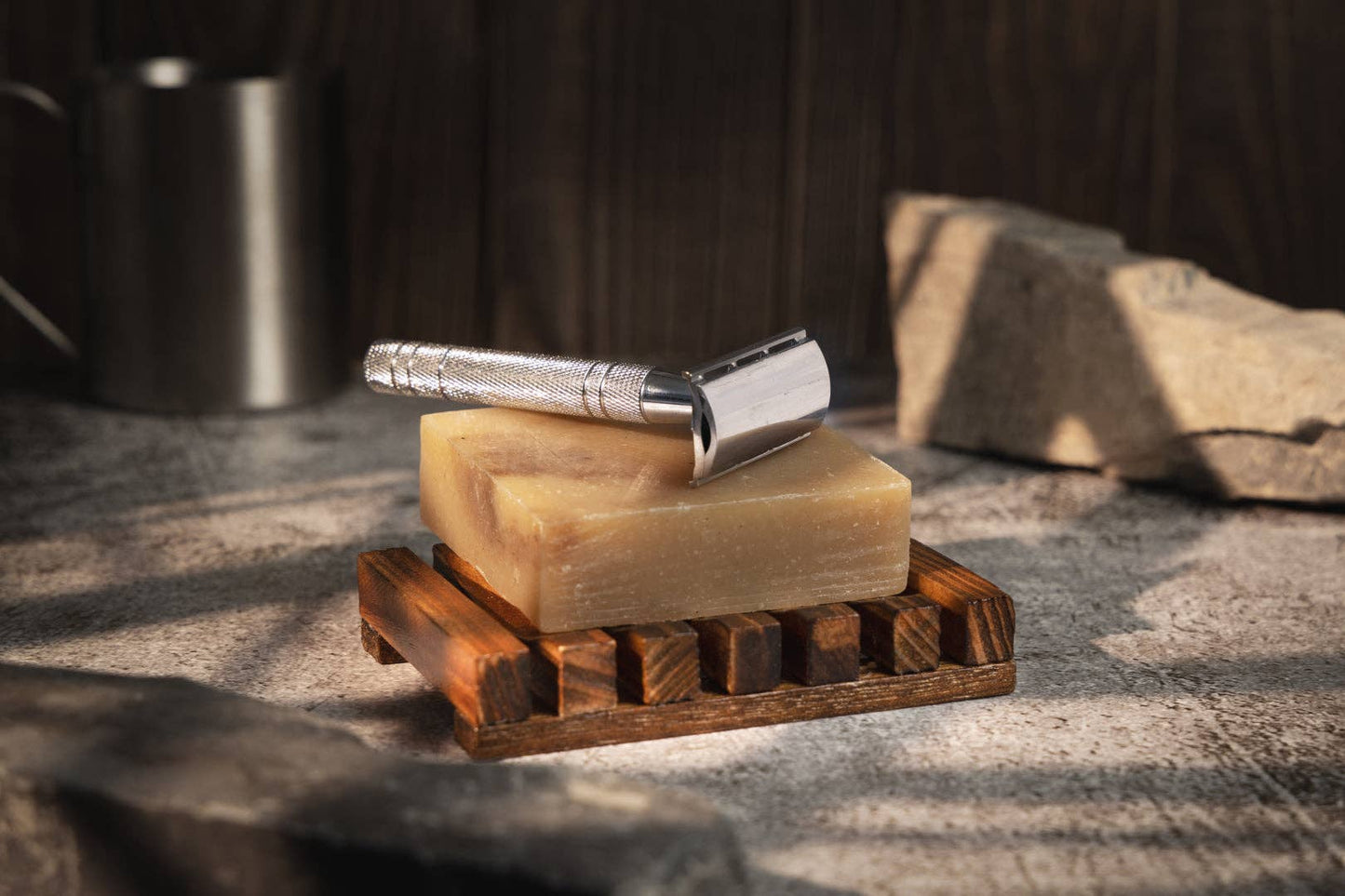 Metal Safety Razor - 5 Blades Included