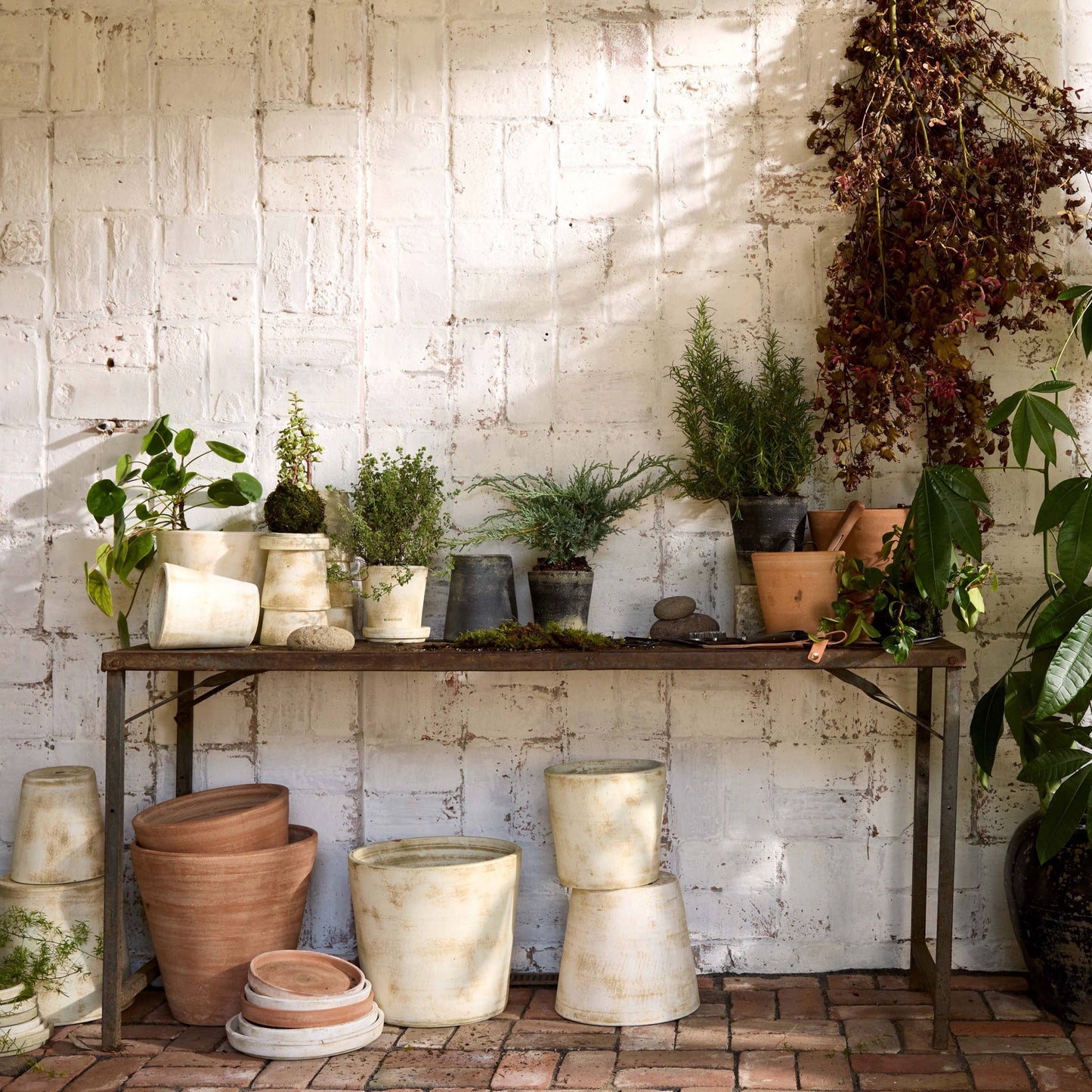 Basic Planter - White Patina