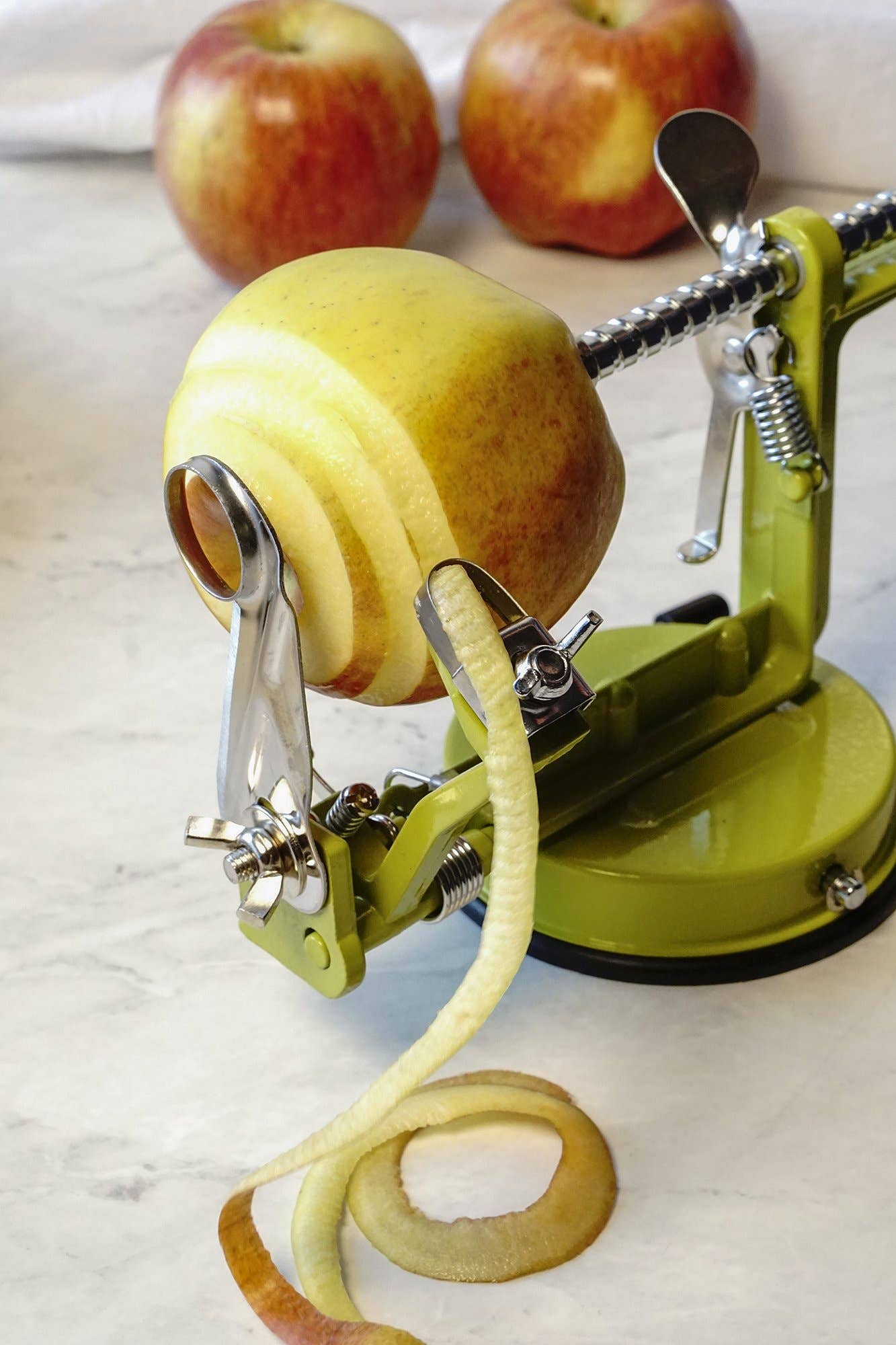 Apple Slicer, Corer, Peeler - Manual Vintage Style Apple Peeler