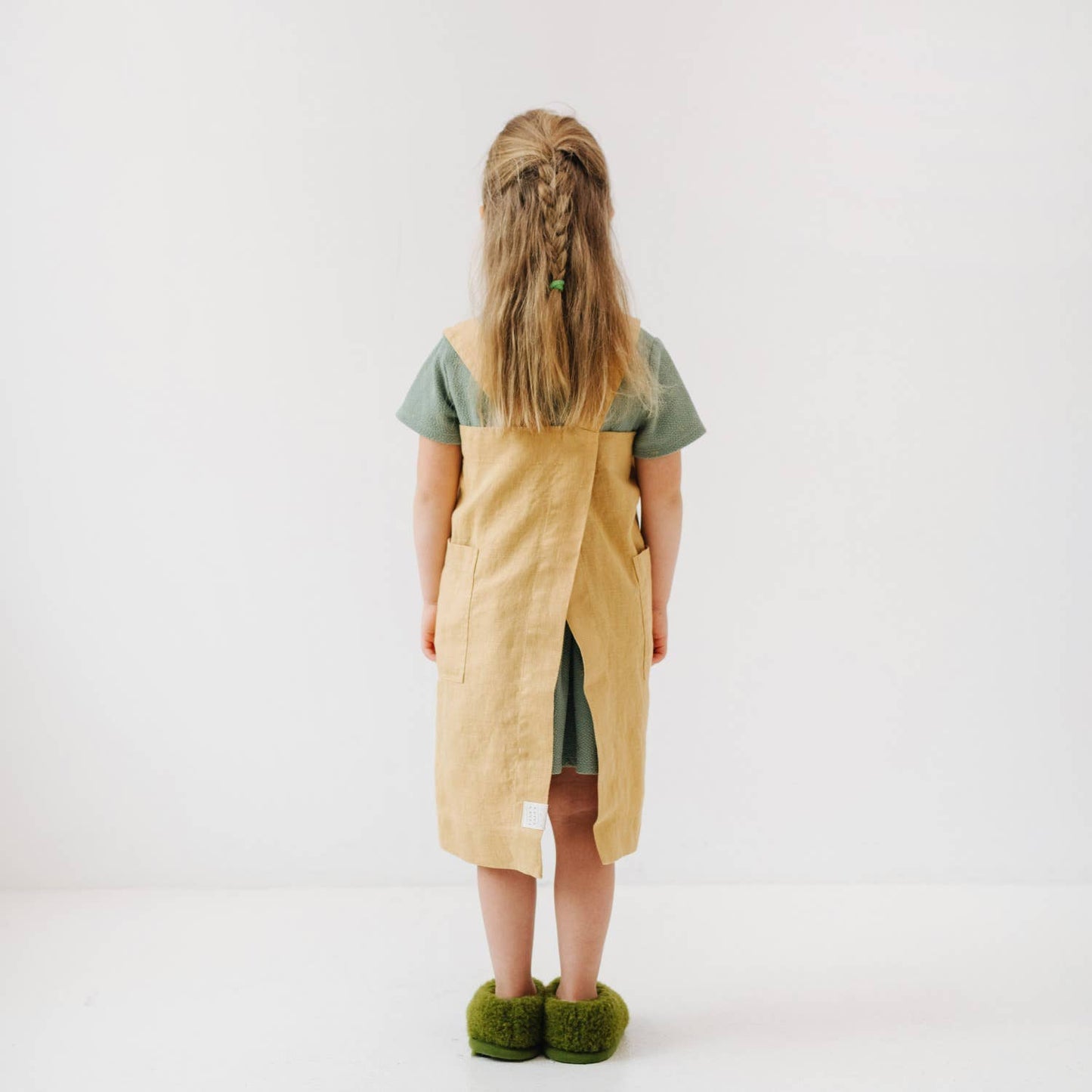 Kids Linen Pinafore Apron - Honey / 3-4 years