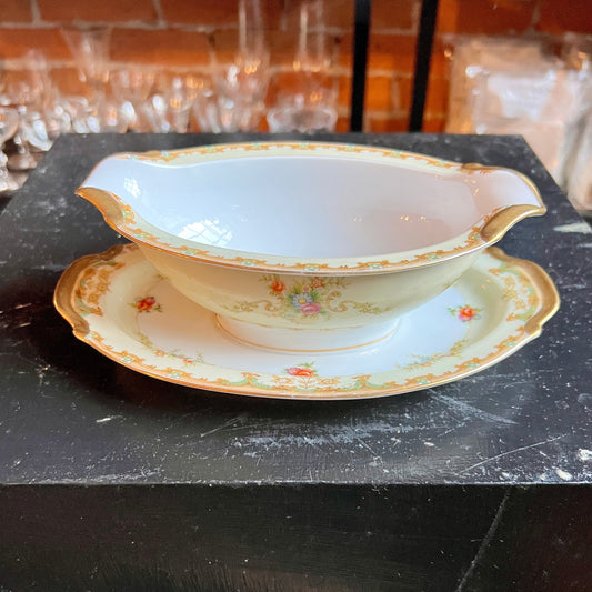 Regent by Empress Gravy Boat with Attached Plate - Vintage Bone China 1940s - Porcelain Dinnerware
