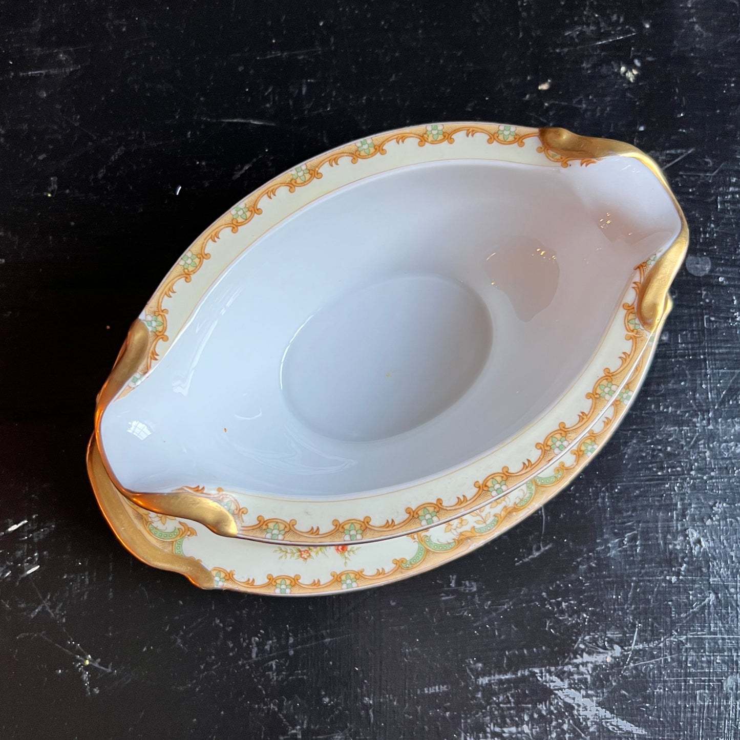Regent by Empress Gravy Boat with Attached Plate - Vintage Bone China 1940s - Porcelain Dinnerware