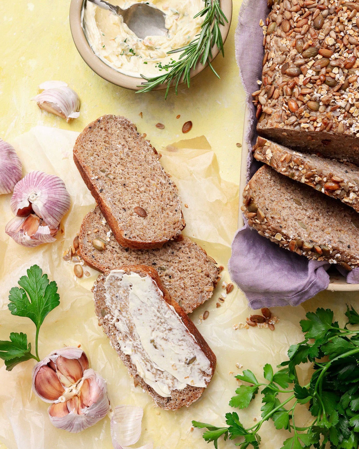 Covered Stoneware Bread Baking Pan