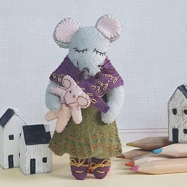 Little Miss Mouse Felt Craft Mini Kit