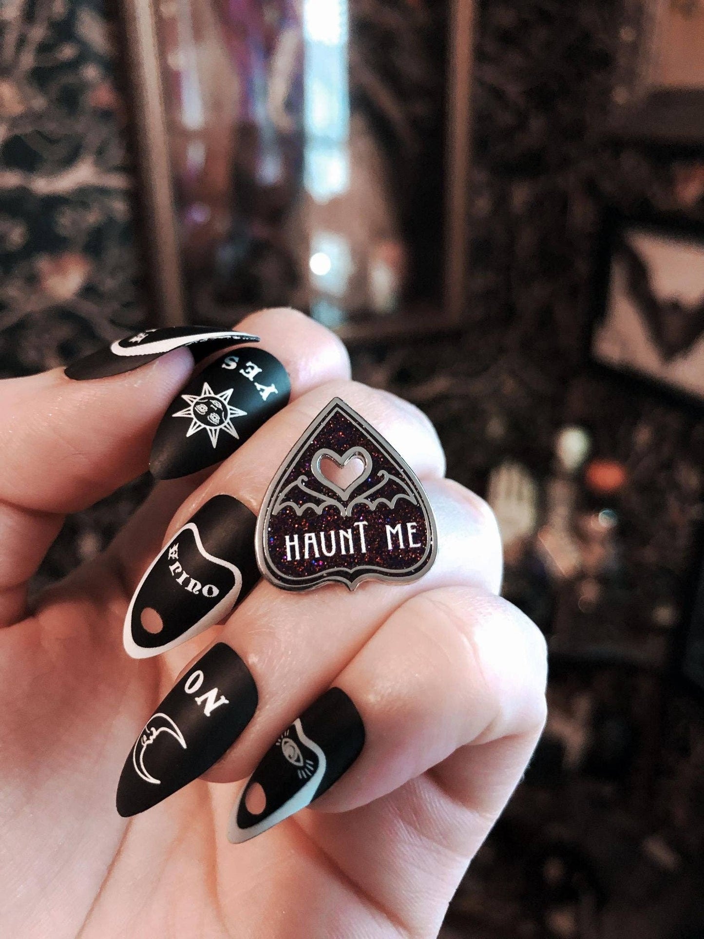 Planchette Valentines - Mini Enamel Pins