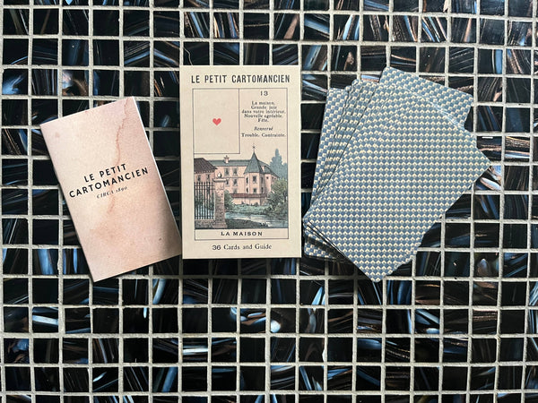 Le Petit Cartomancien & Guide | facsimile of a vintage deck