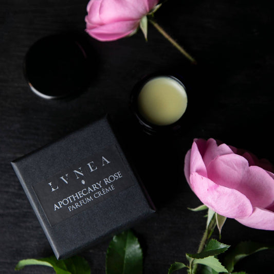 APOTHECARY ROSE Solid Perfume | Roses, apricot, violet leaf - Lvnea Perfume